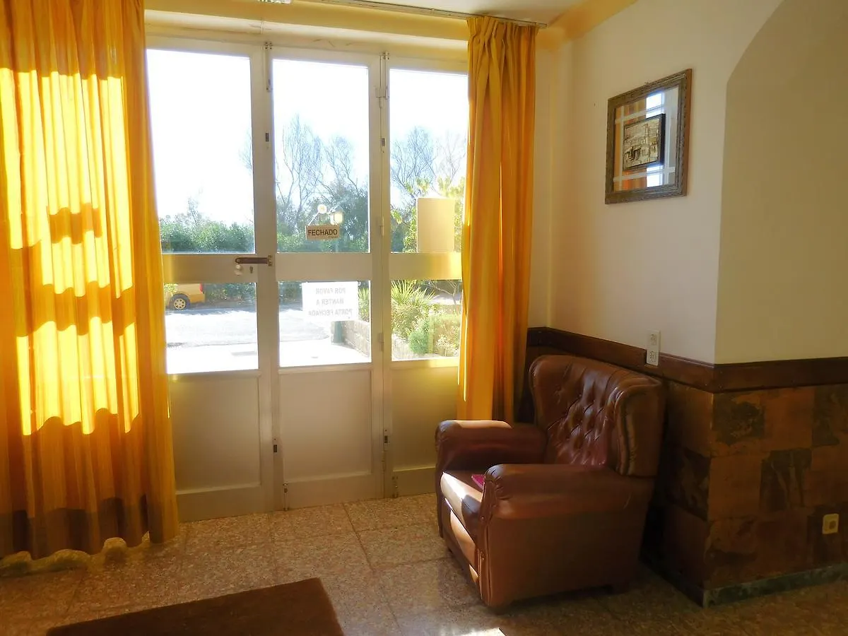 Casa De Hospedes Granifoia - By Portugalferias Esgravatadouro Guest house